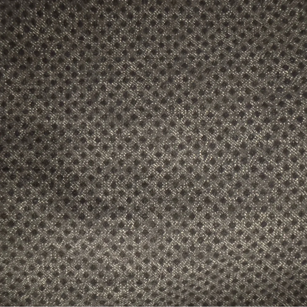 Theory Slim Long Sleeve Button Down. Size M - Picture 2 of 3